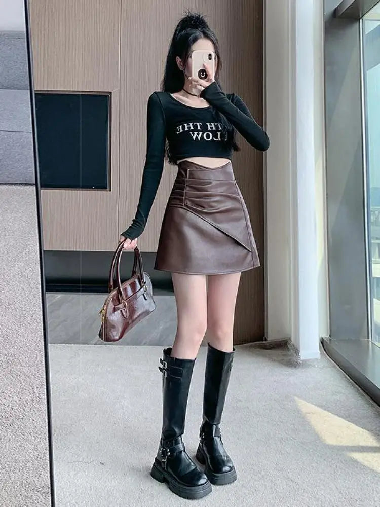 Women Vintage Black Pu Leather Large Size Pleated Short Skirt Autumn Korean Fashion Brown High Waist Slim Sexy Party Mini Skirts