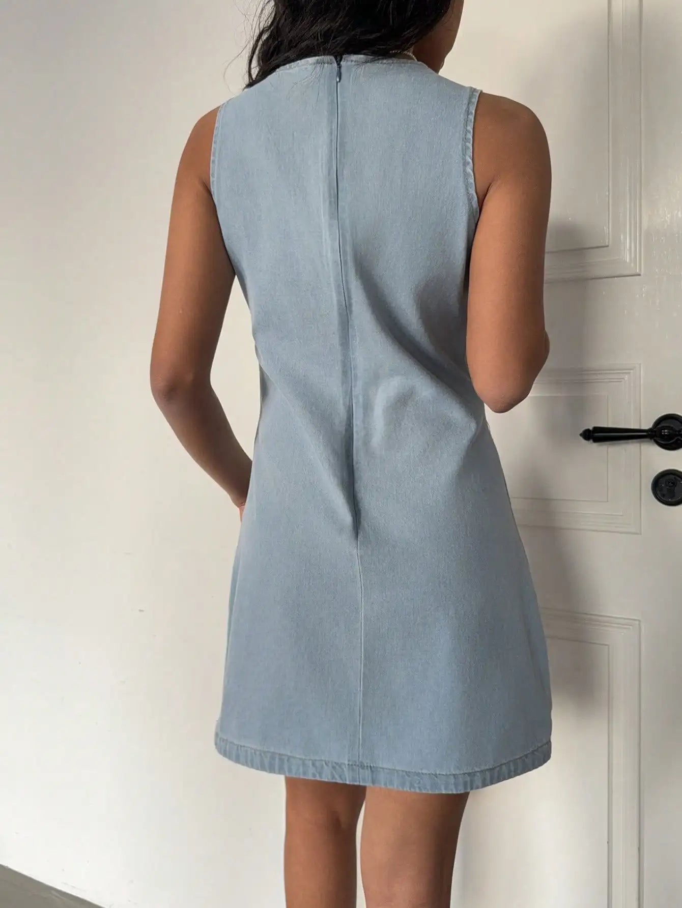 2025 new style waist cinching deep V-strap pure desire dress  slimming sleeveless A-line skirt